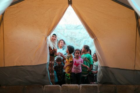 Η Επιτροπή χαιρετίζει την έγκριση από το Ευρωπαϊκό Κοινοβούλιο της έννοιας της ασφαλούς τρίτης χώρας και του πρώτου καταλόγου ασφαλών χωρών καταγωγής*