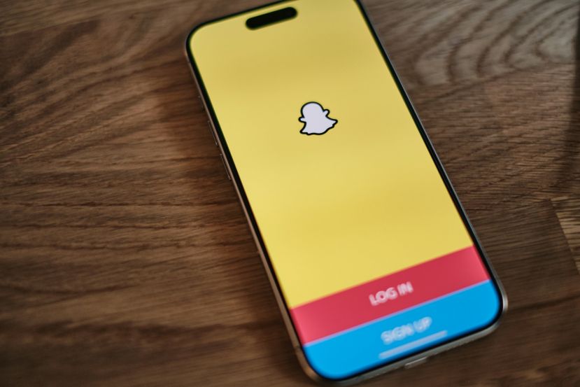 Η Επιτροπή διερευνά τη συμμόρφωση του Snapchat με τους κανόνες για την προστασία των παιδιών στο πλαίσιο του νόμου για τις ψηφιακές υπηρεσίες