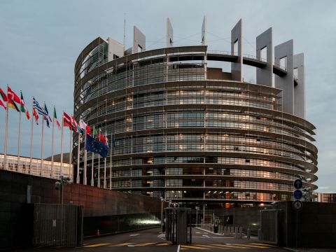 Η Επιτροπή κινεί έρευνα για τη Shein στο πλαίσιο του νόμου για τις ψηφιακές υπηρεσίες